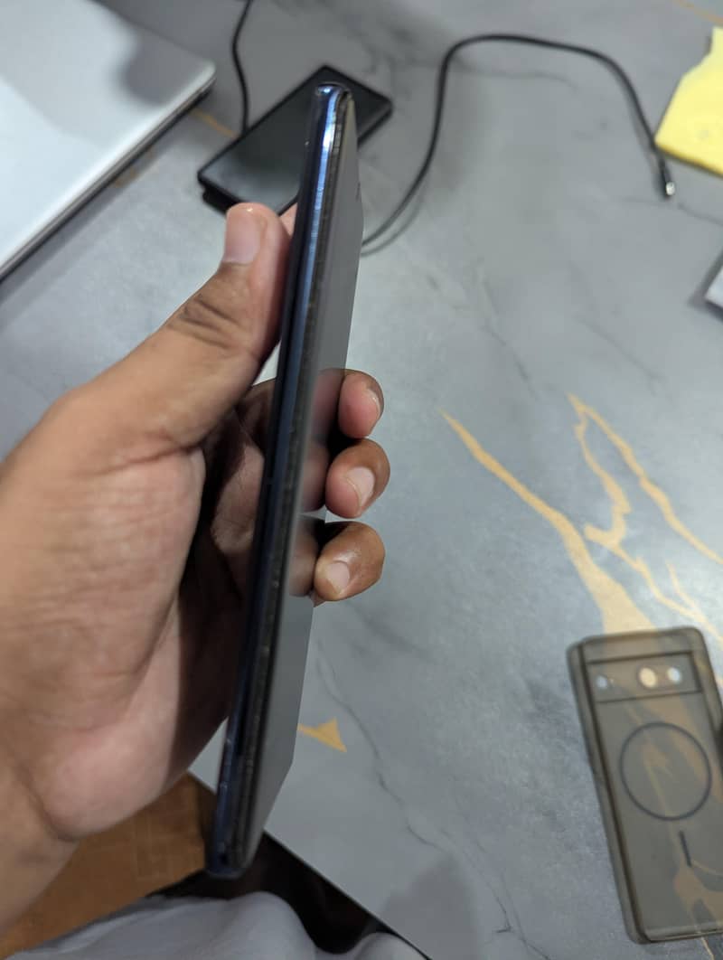 Infinix Note 40 Pro 5
