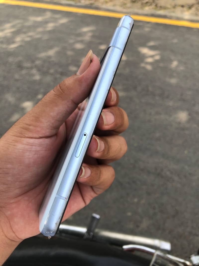 Google Pixel 7a 5