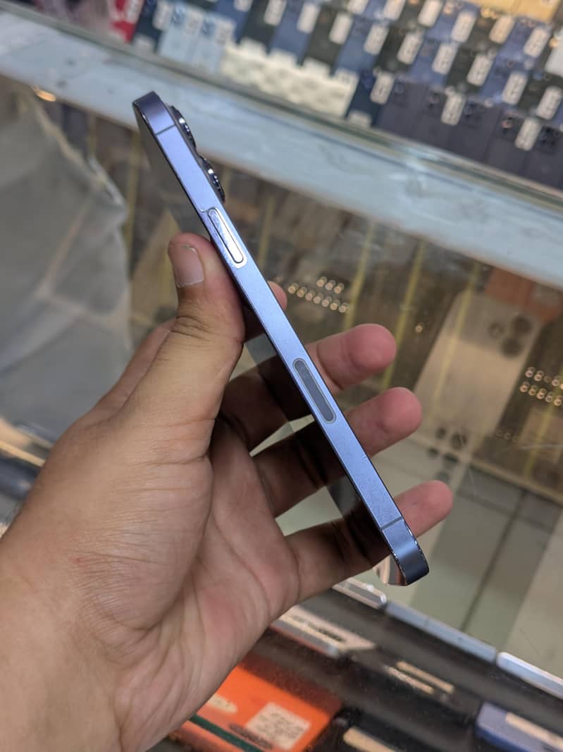 iphone 14 Pro jv 5