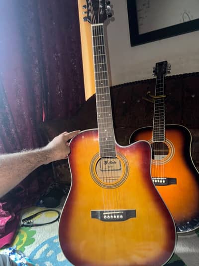 41 inches jumbo guitar just head break and repaired all ok sounds
