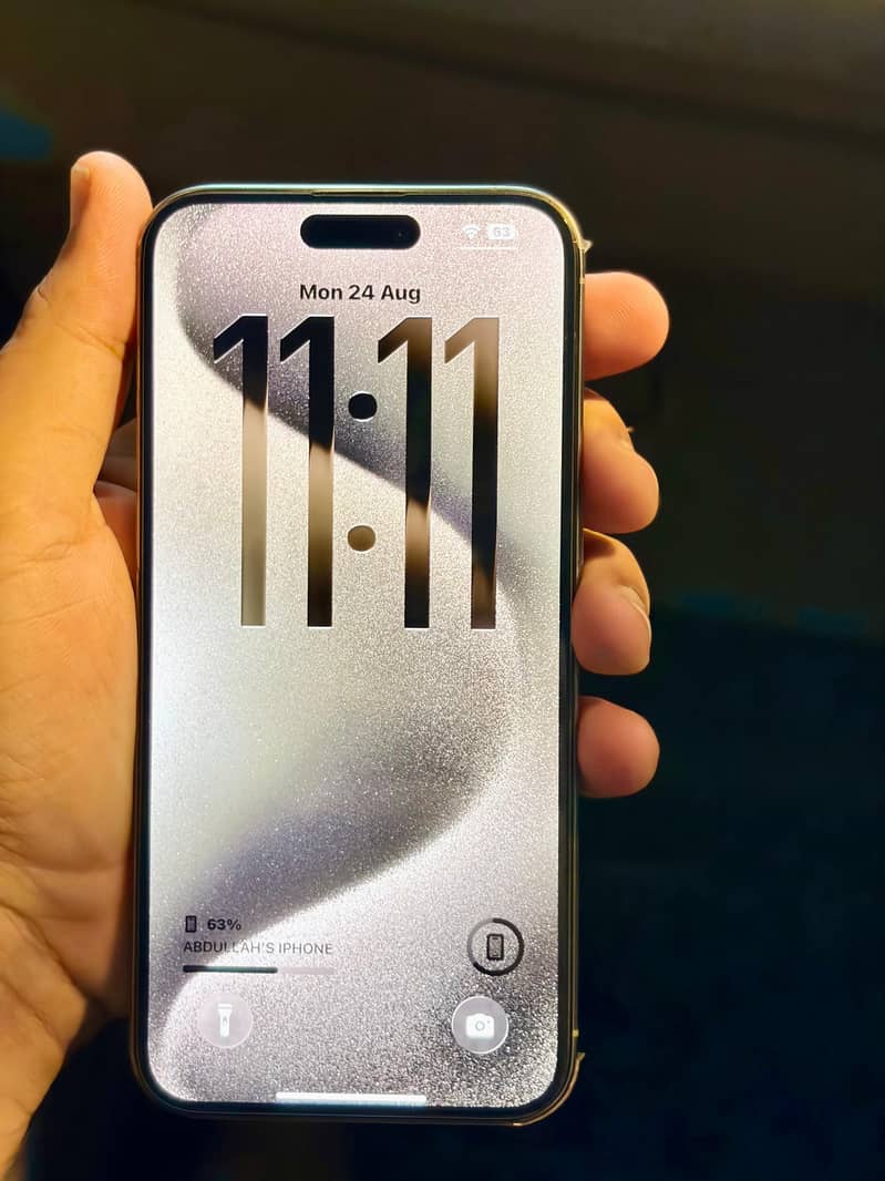 IPHONE 15 PRO MAX 9