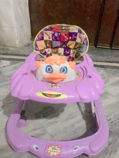 Baby wker almost new