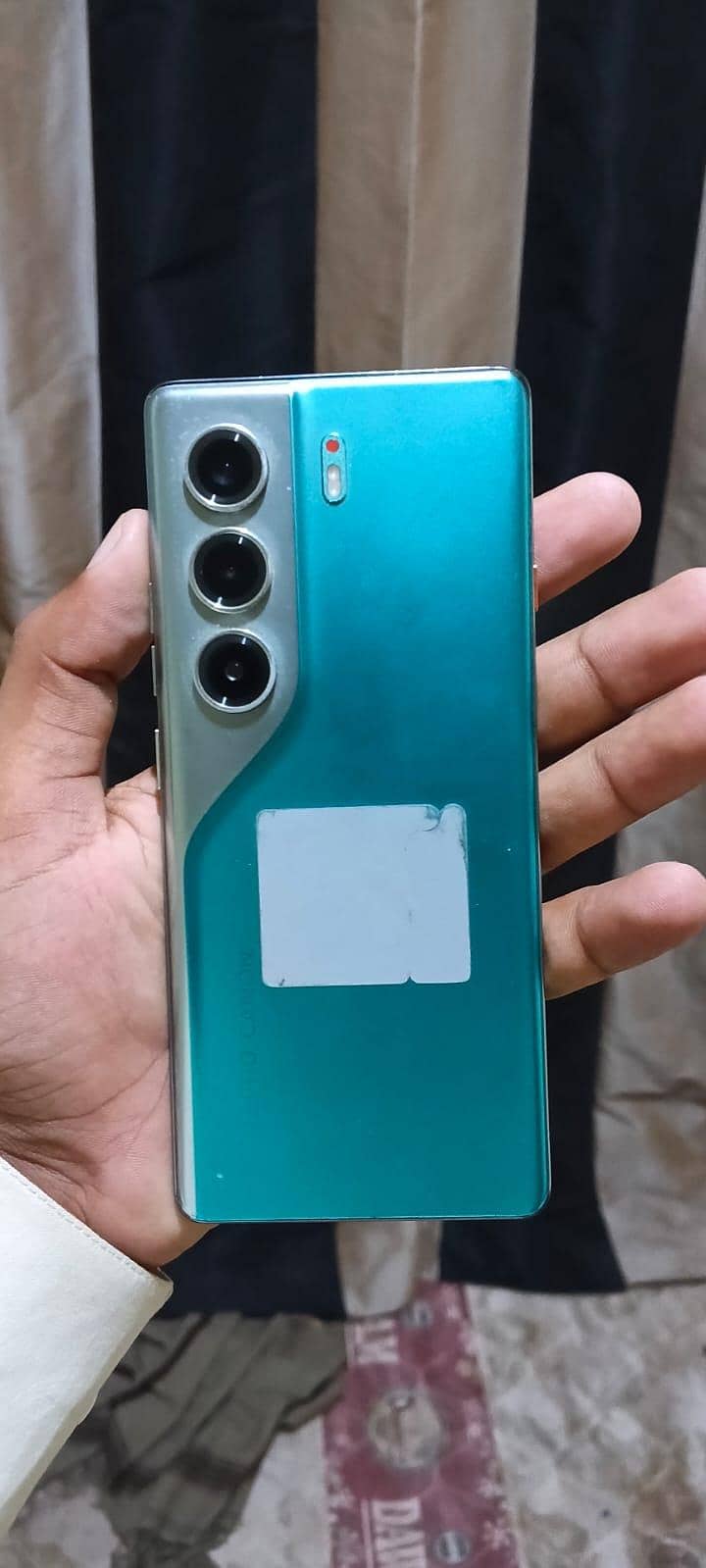 Tecno CAMON 40 Pro 2
