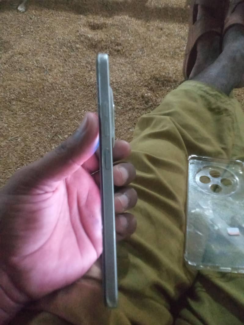 Tecno spark 30 1
