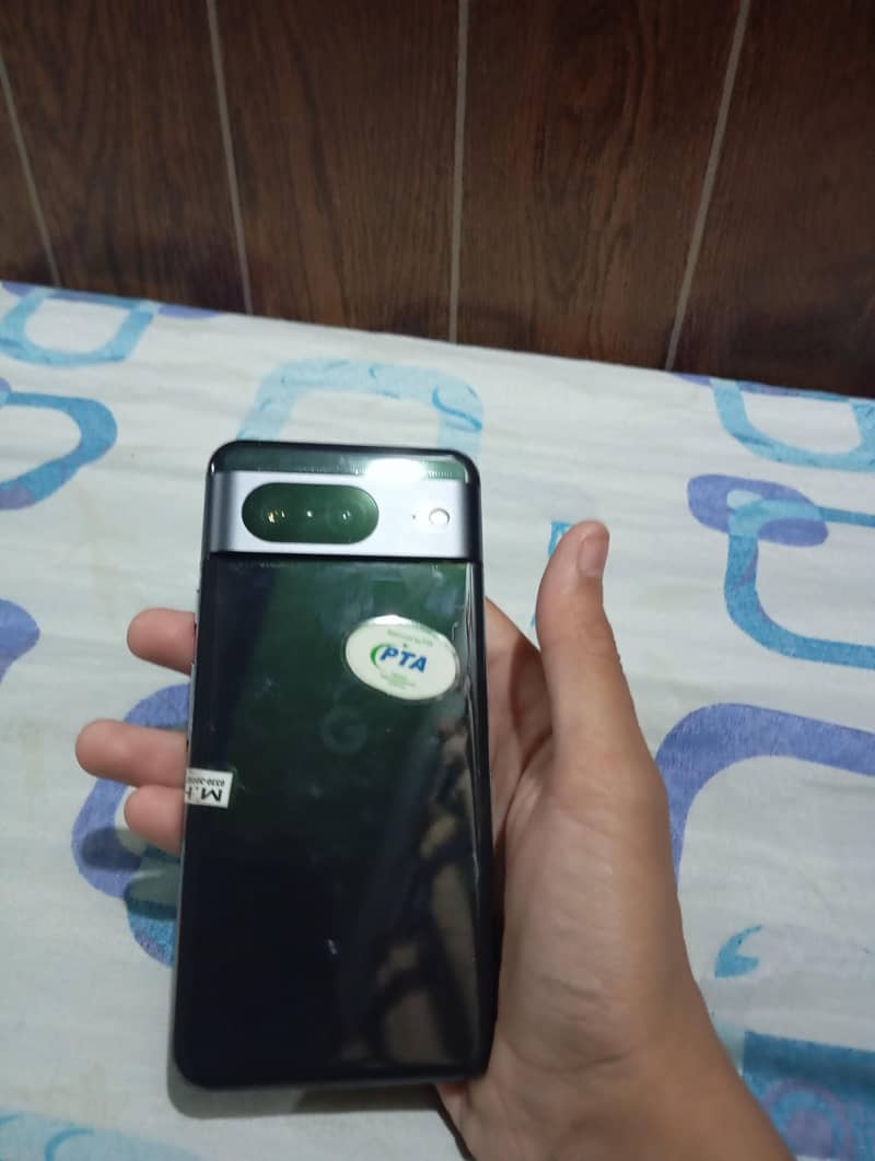 Google Pixel 8 Pro 0