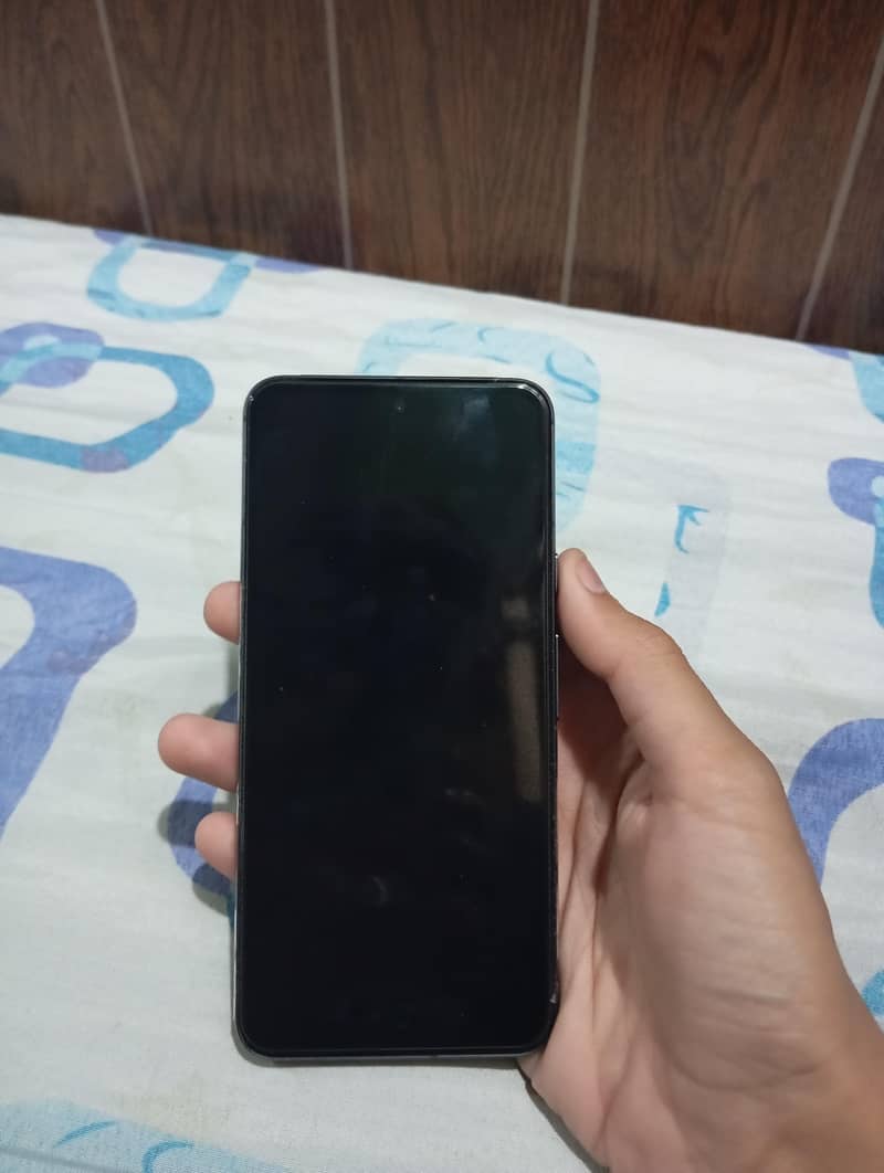 Google Pixel 8 Pro 2