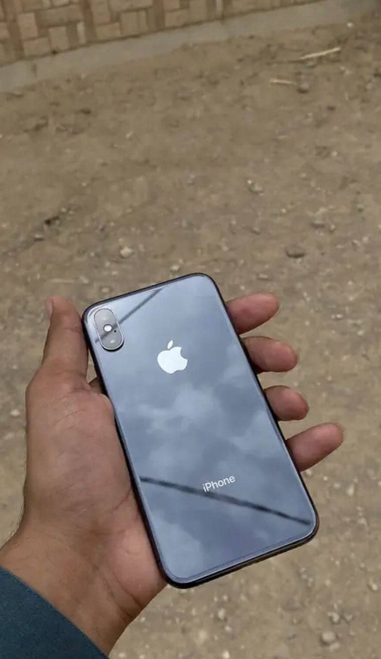 Apple iPhone X 5
