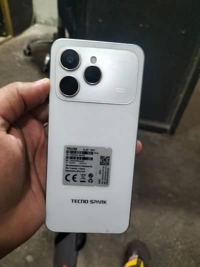 charging box be ha our warranty card bhi hai mobile 10 by 10 hai