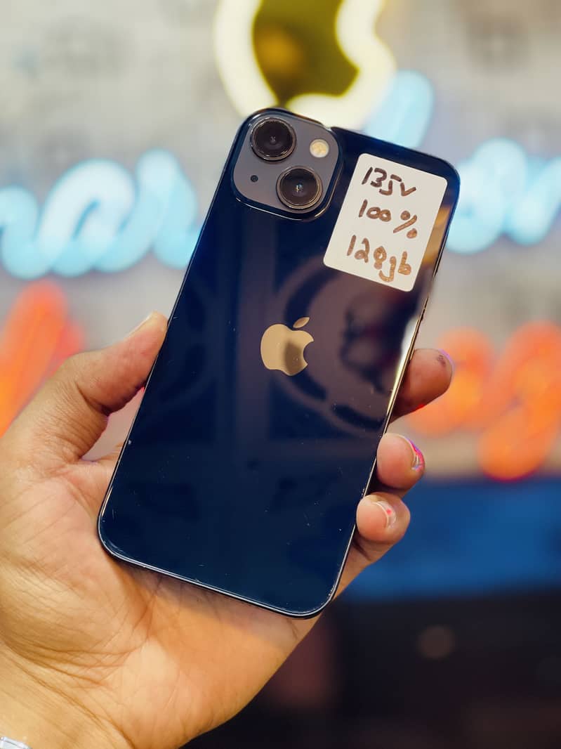iPhone 13 3