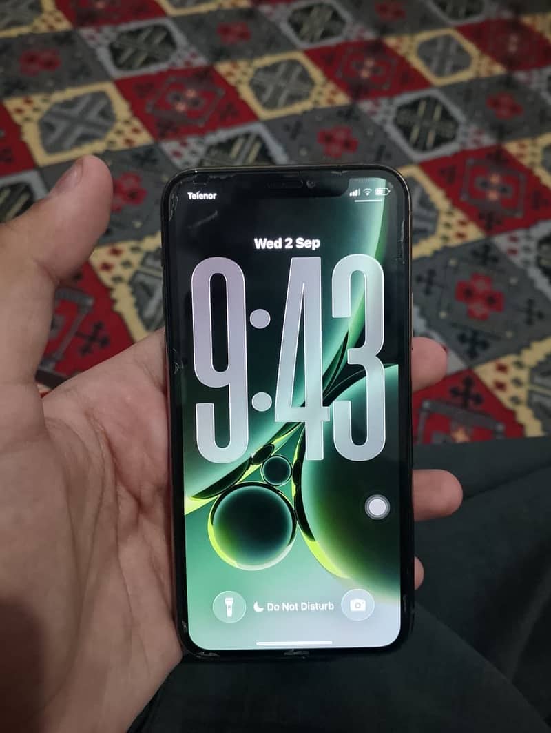 Apple iPhone 11 Pro 1