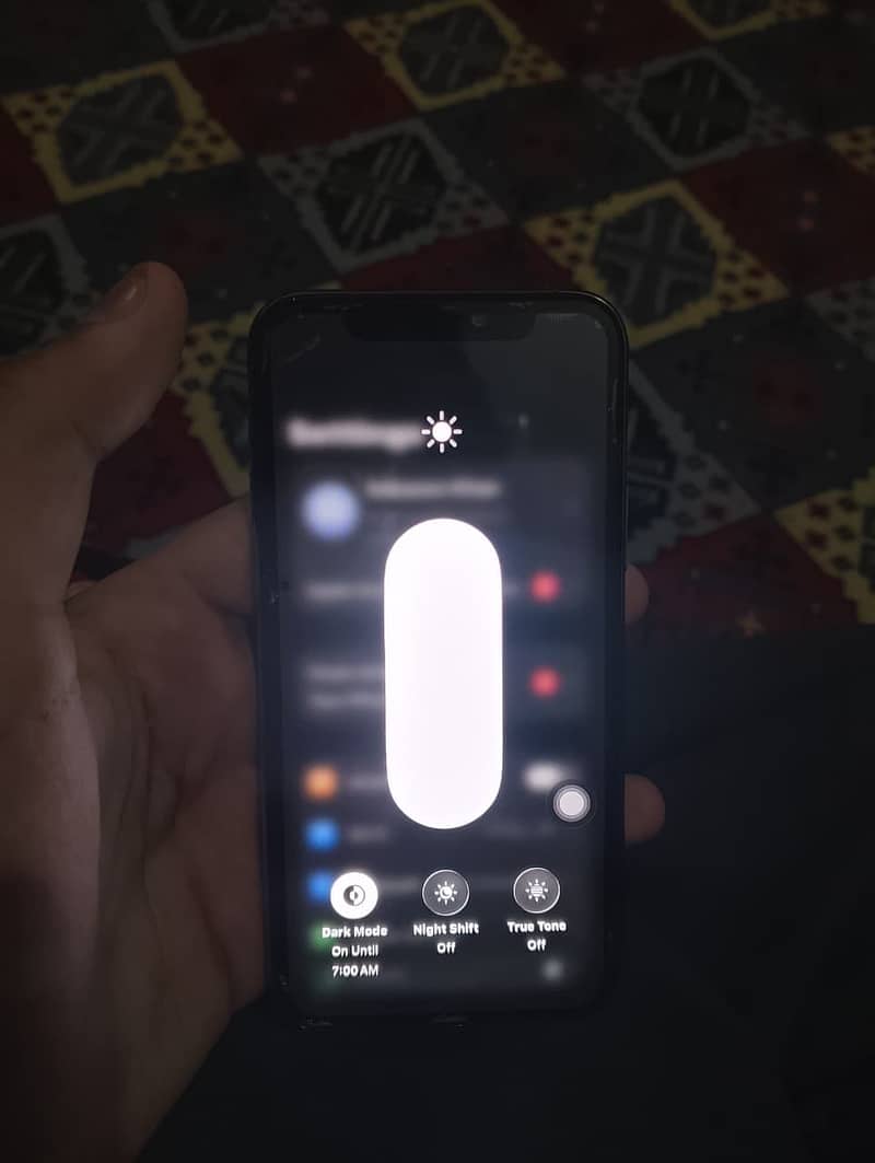 Apple iPhone 11 Pro 4