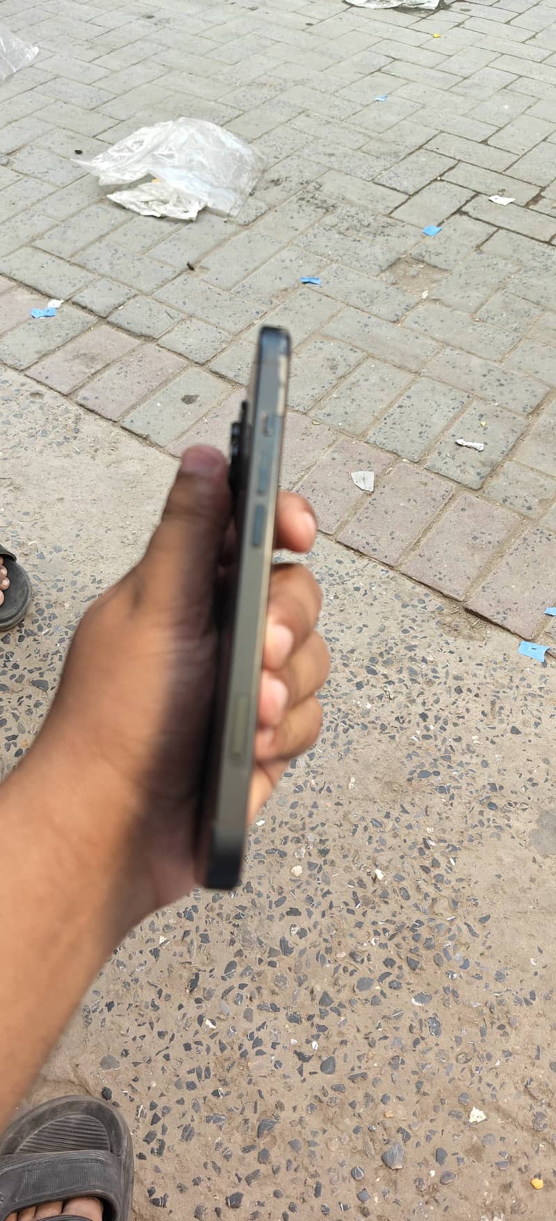 Apple iPhone 13 2
