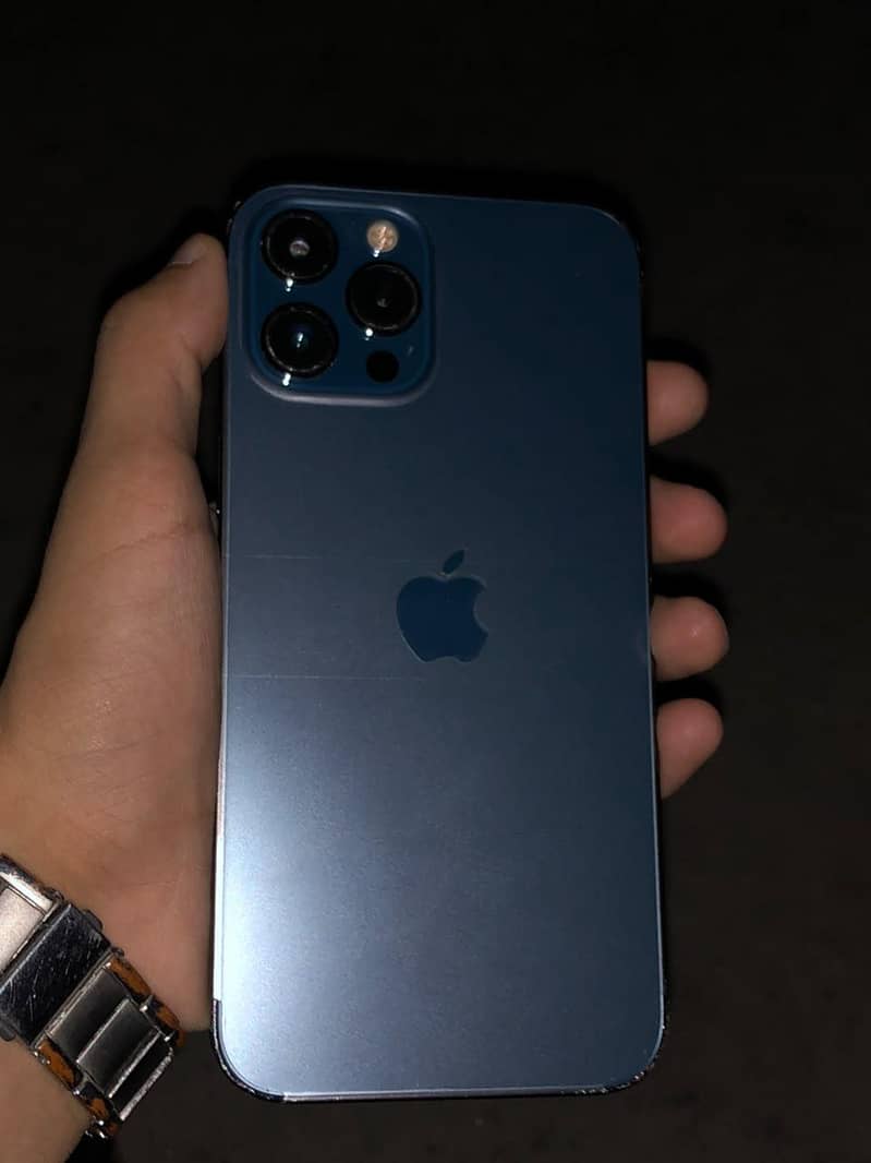 Apple iPhone 12 Pro Max 1