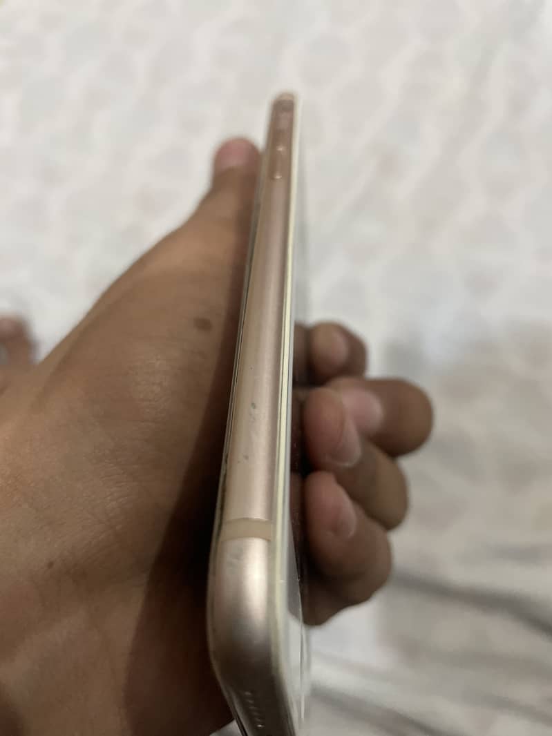 Apple iPhone 8 2