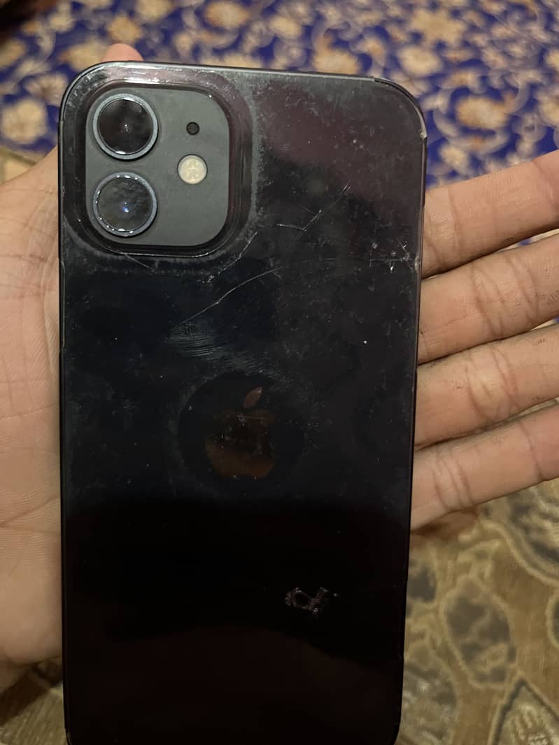 Apple iPhone 12 1