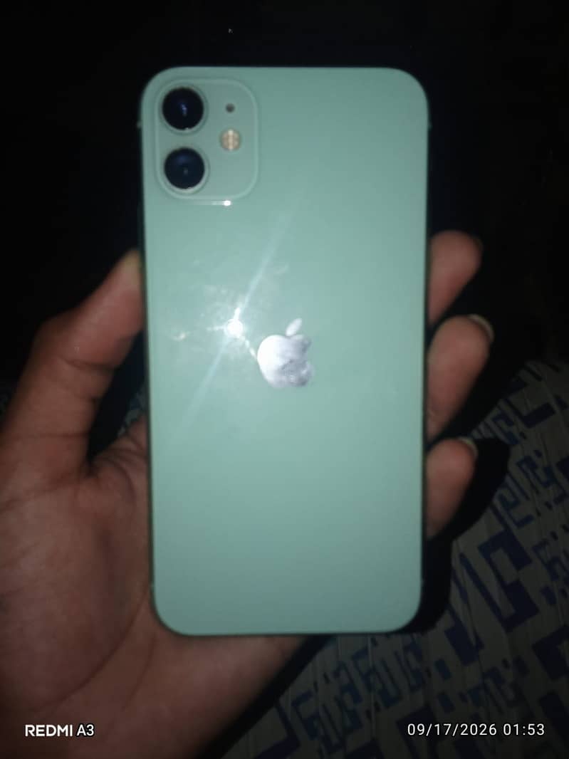 Apple iPhone 11 0