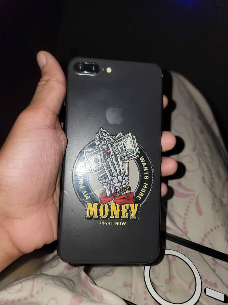 iphone 8 plus 1