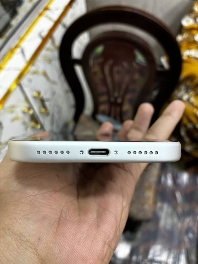 Apple iPhone 17 Pro Max 10