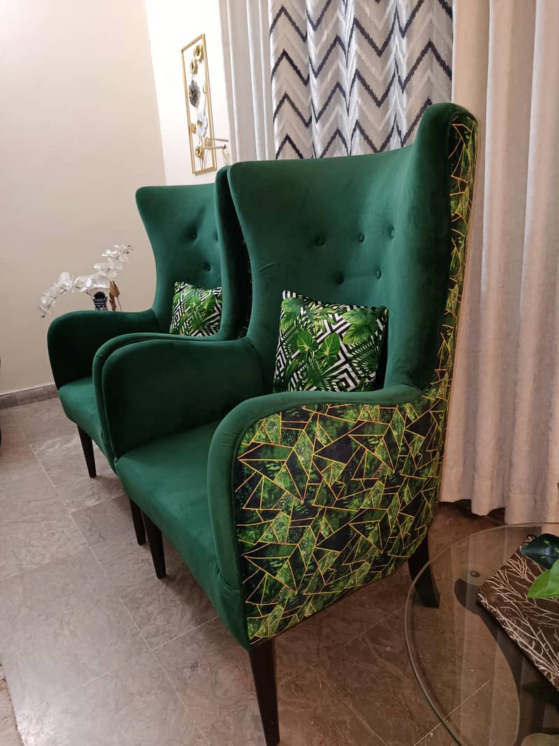 Accent chairs 0