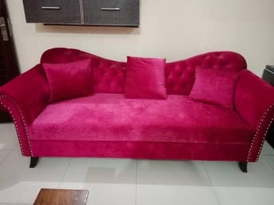 7 Seater Used Sofa Set – Good Condition