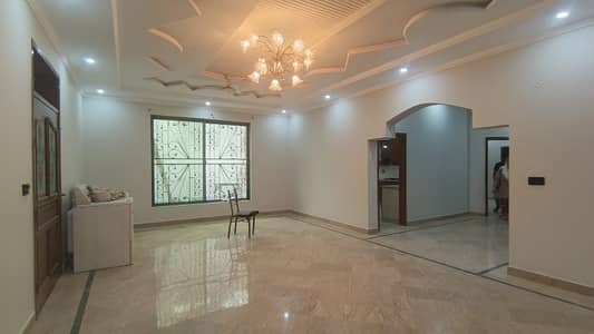 01 KANAL RENOVATED LOWER PORTION FOR RENT IN JOHAR TOWN LAHORE