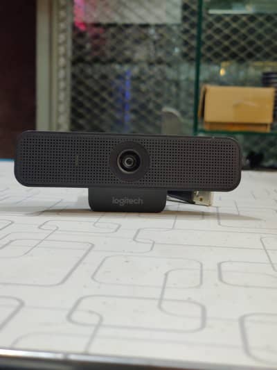 Logitech C 925e Webcam 1080P/60FPs Privacy Shutter 9 by 10 Condition