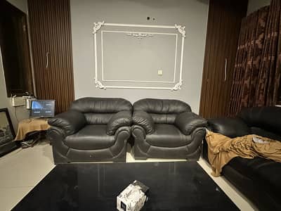 Luxury Sofa set for sale | 7 Seater | with Table |