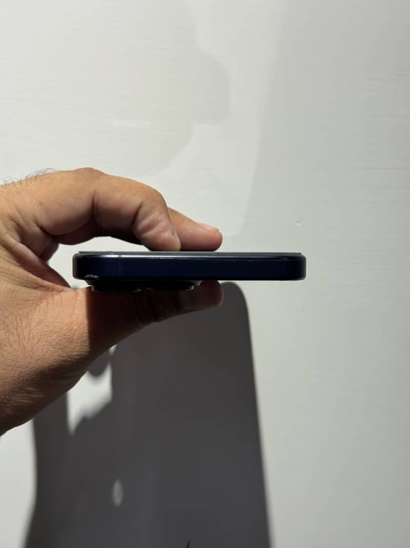 Apple iPhone 15 Pro Max 7