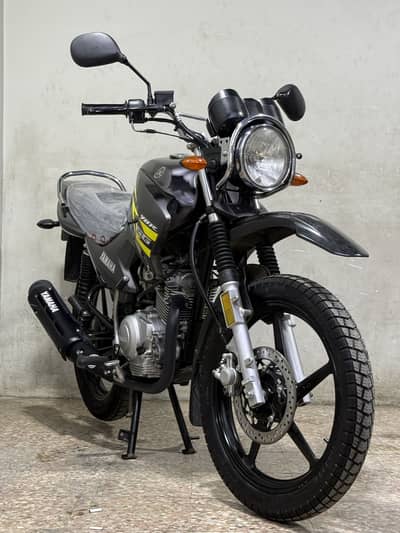 Yamaha ybr125g 2019 model ( low millage )