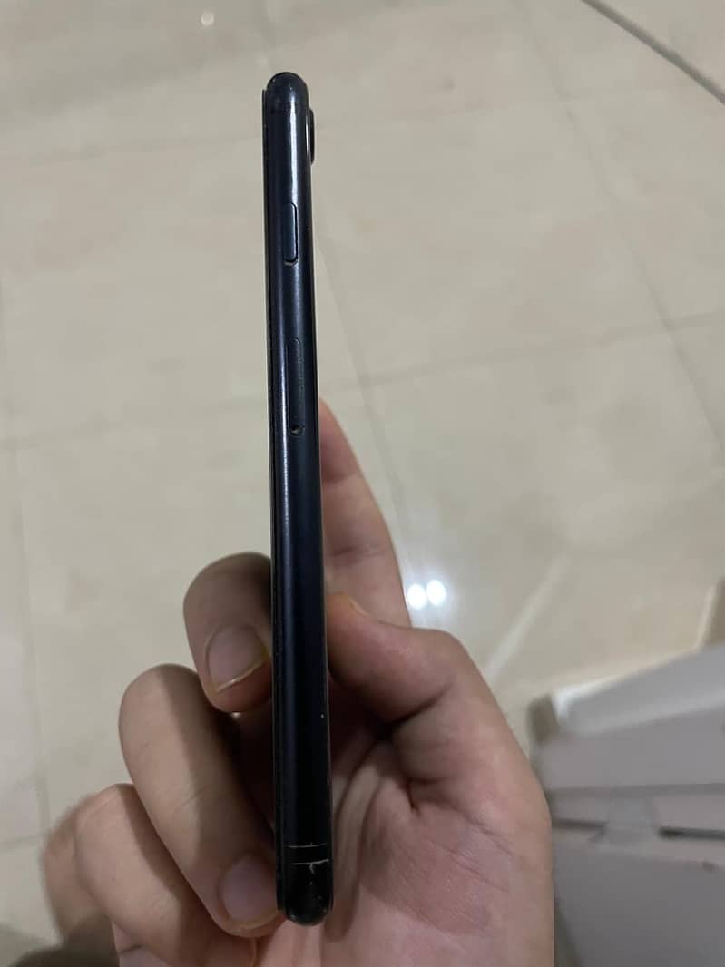 Apple iPhone SE 2