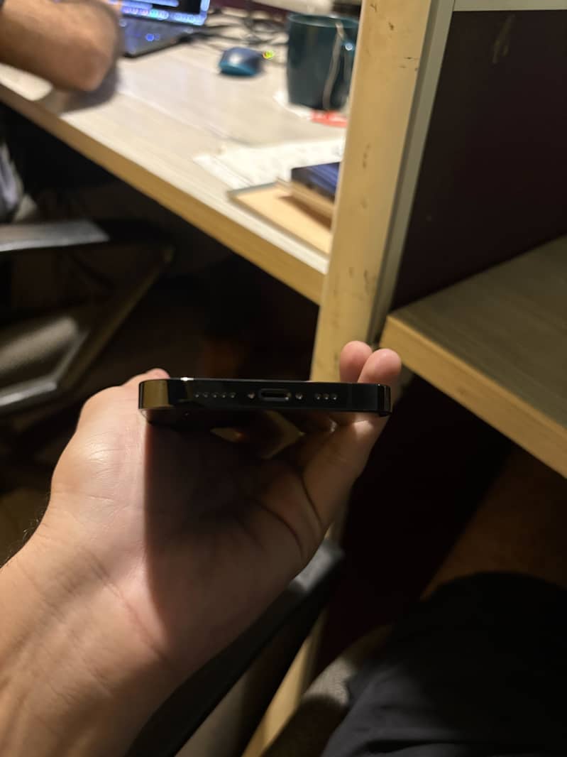 Apple iPhone 14 Pro 3
