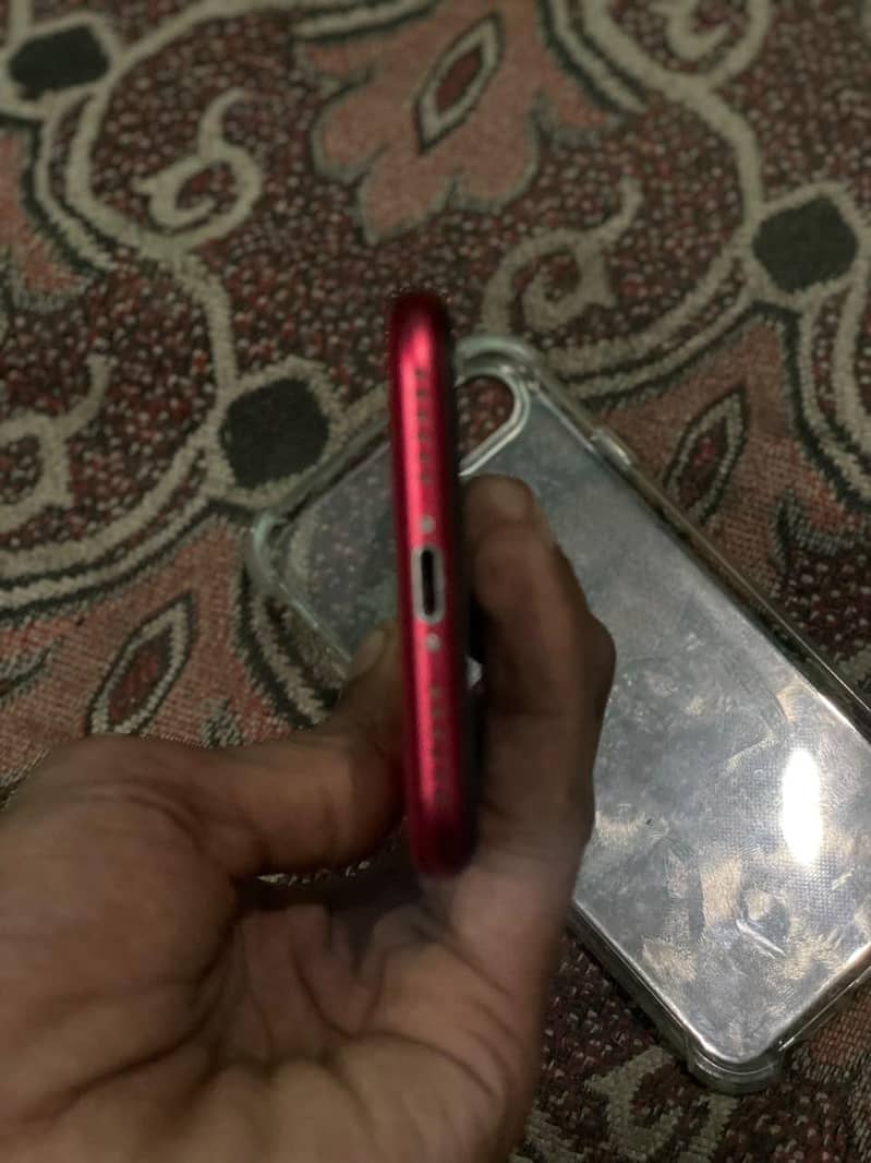 Apple iPhone SE 6