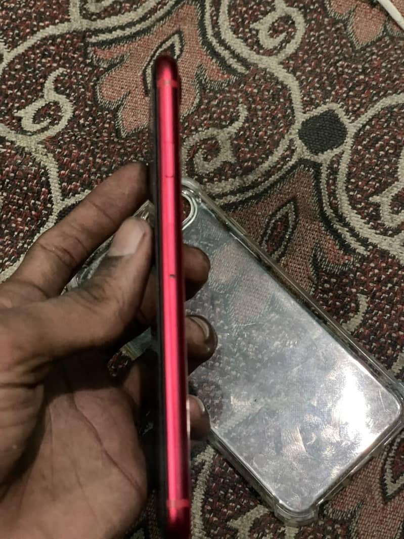 Apple iPhone SE 8