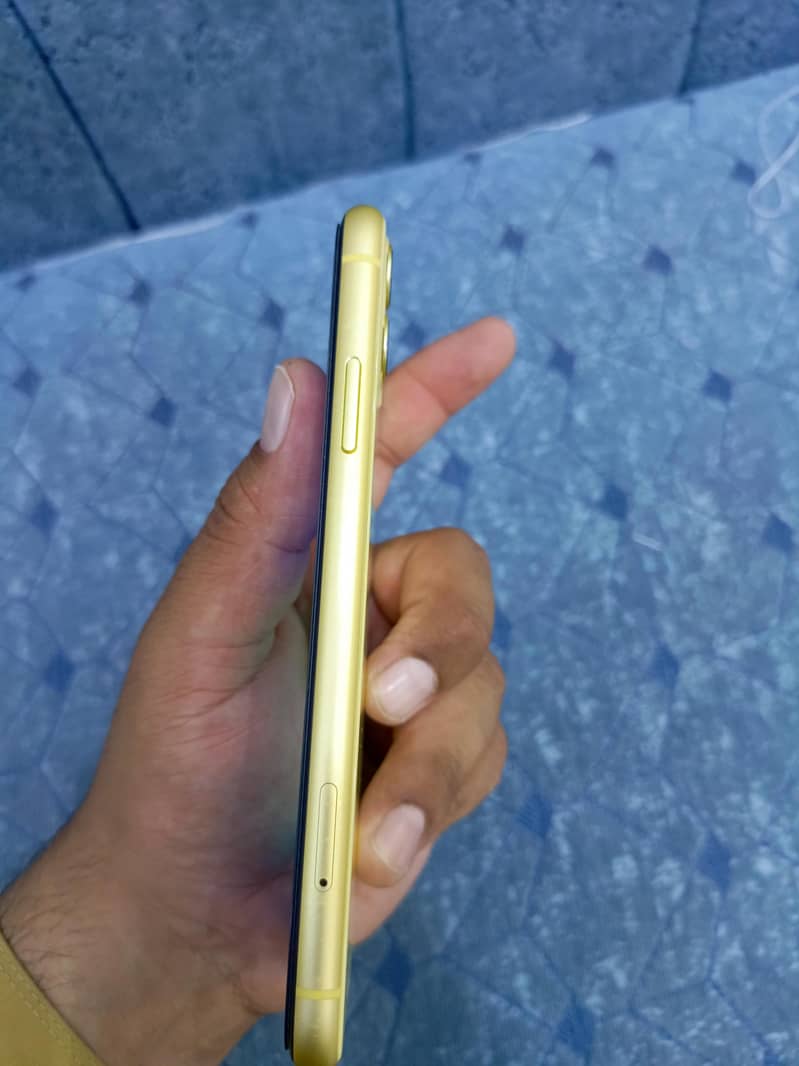 Apple iPhone 11 1