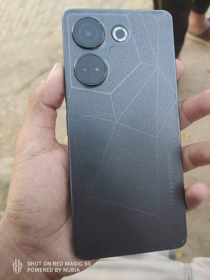Tecno CAMON 20 4