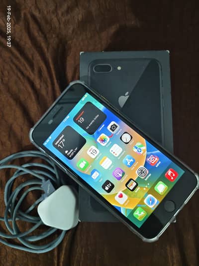 Apple iPhone 8 Plus 64GB
