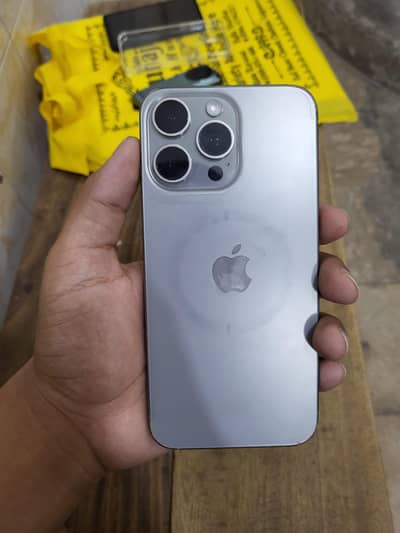 Apple iPhone 15 Pro Max jv 256Gb 91 health
