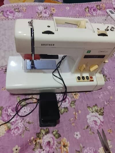 sewing machine for sale