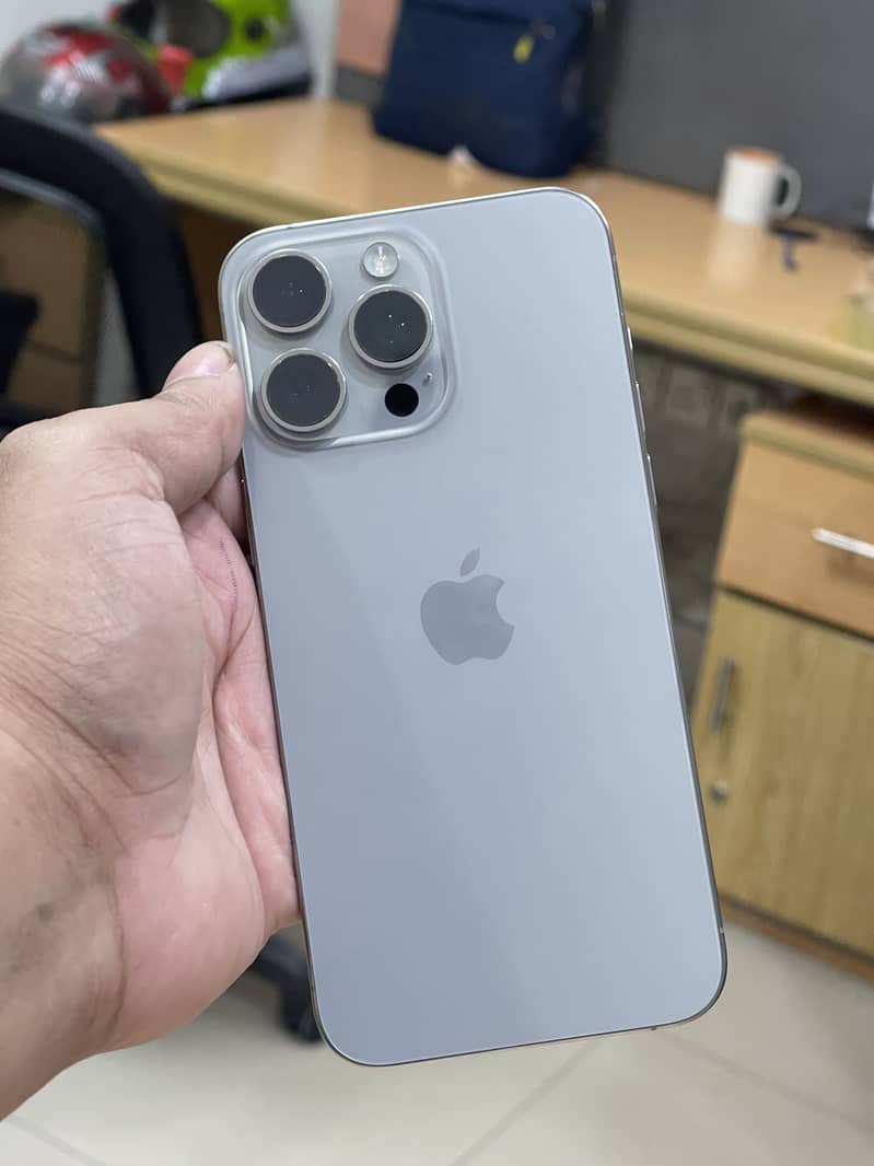 15 Pro max 5