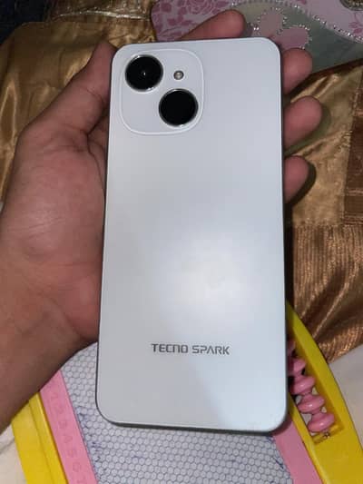 Tecno spark 40c