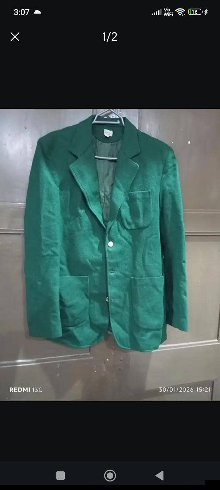 green blazzer 0