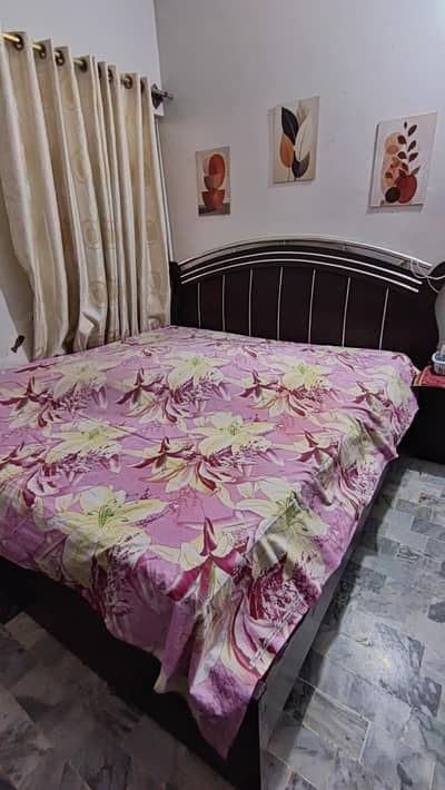 King Size Bed with Mattress.
