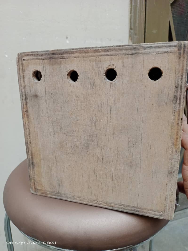 breeding box 3