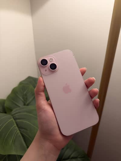 Apple iPhone 15
