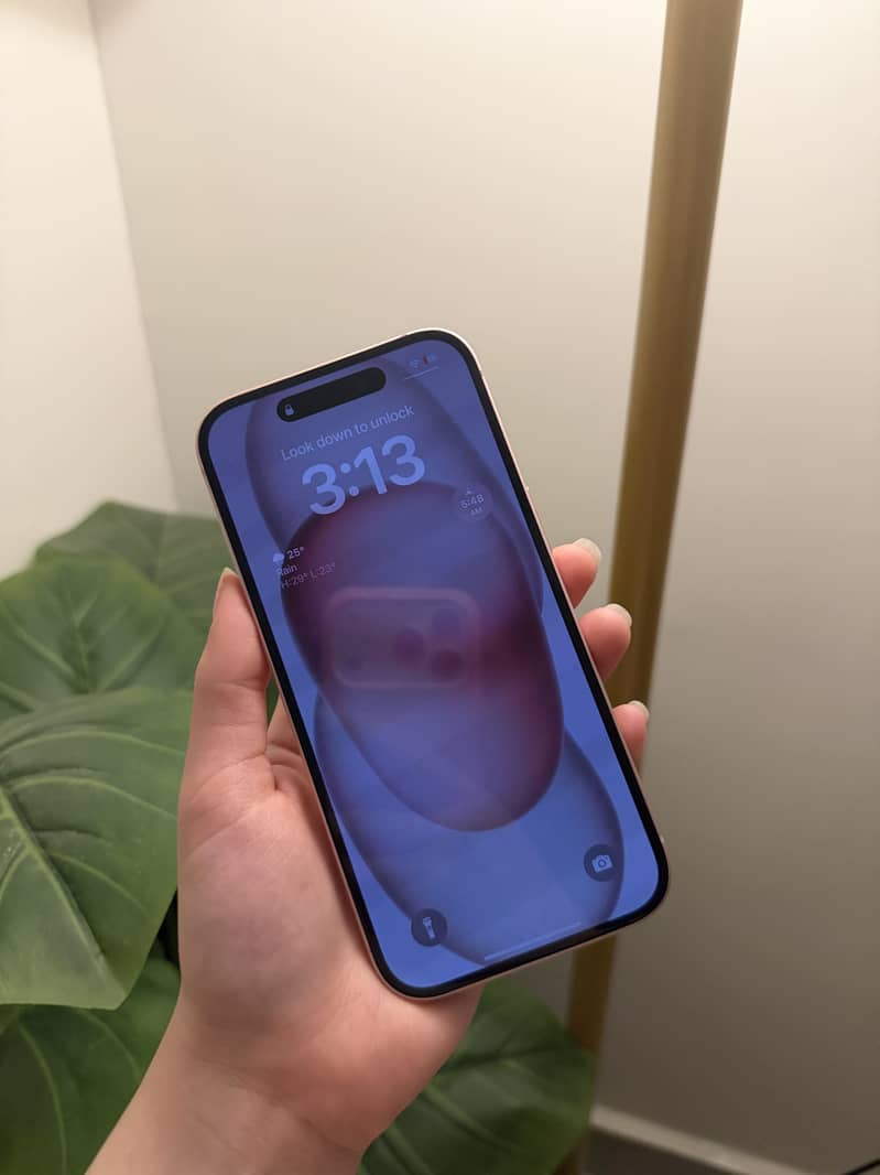 Apple iPhone 15 1