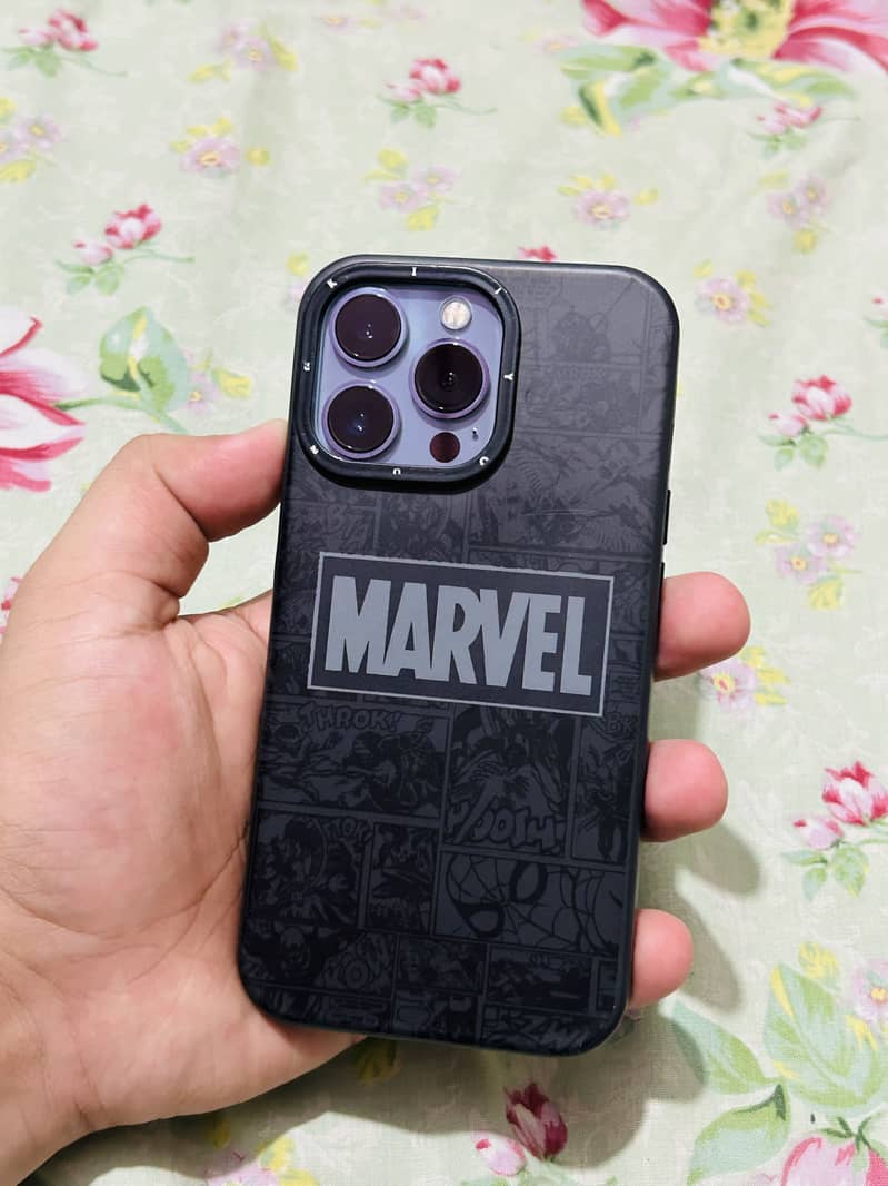 Apple iPhone 13 Pro 8