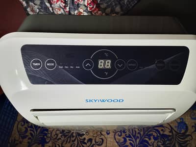 Skywood 1 Ton Portable AC 3500W – Working Condition