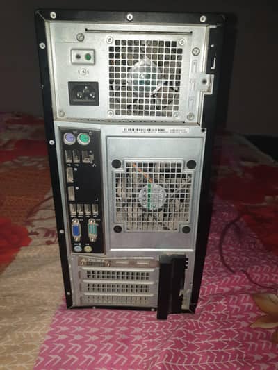 urgent sale contact on WhatsApp 03180696610