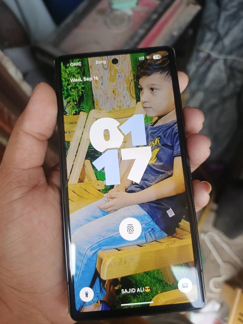 Google Pixel 7a 1
