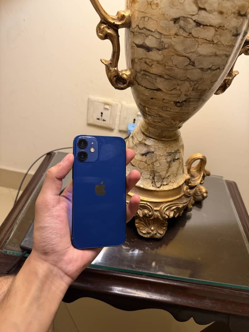 iphone 12 mini 0